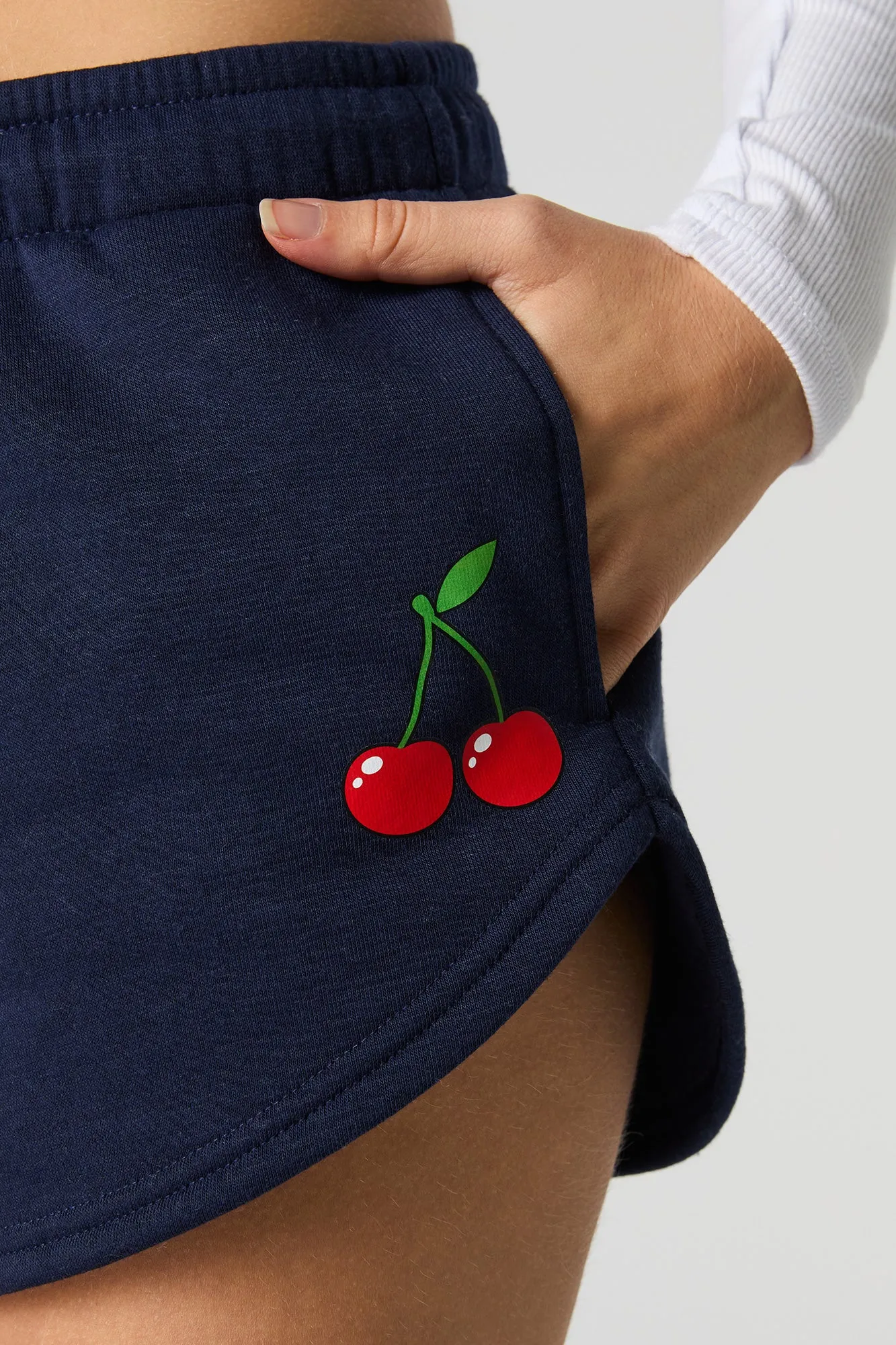 Graphic Fleece Dolphin Short