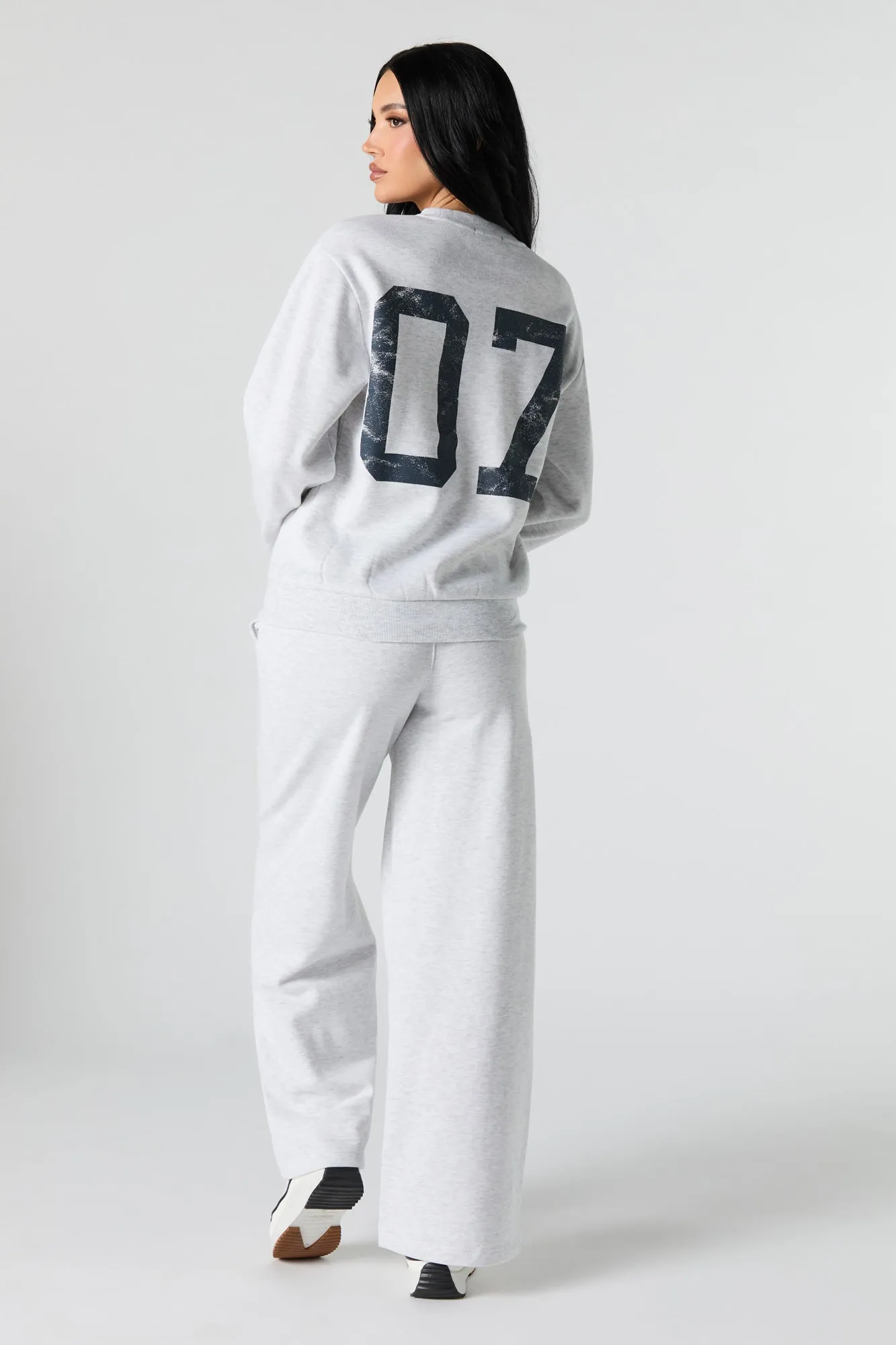 Graphic Fleece Wide Leg Sweatpant