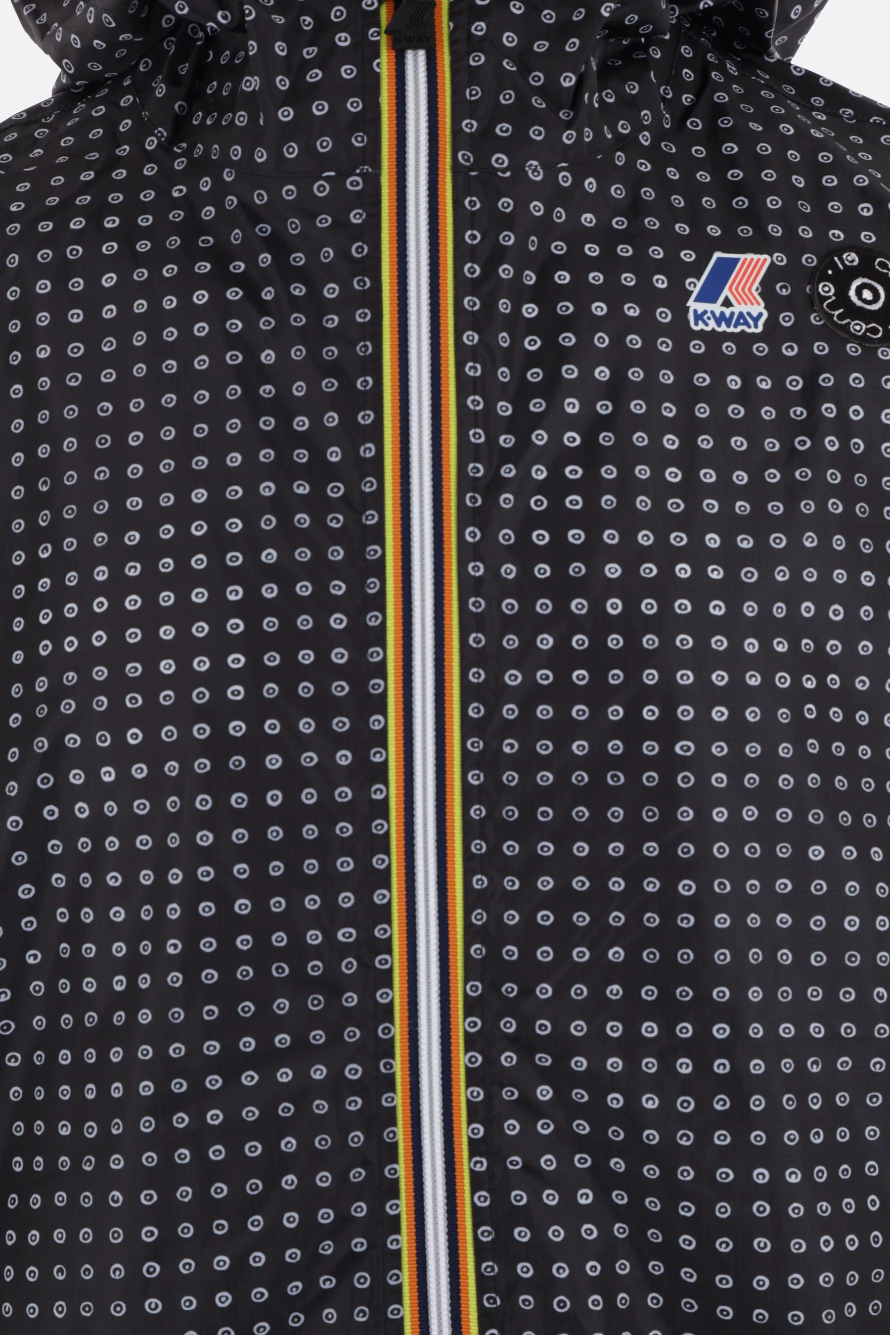 Le Vrai 3.0 Claude logo printed nylon waterproof jacket