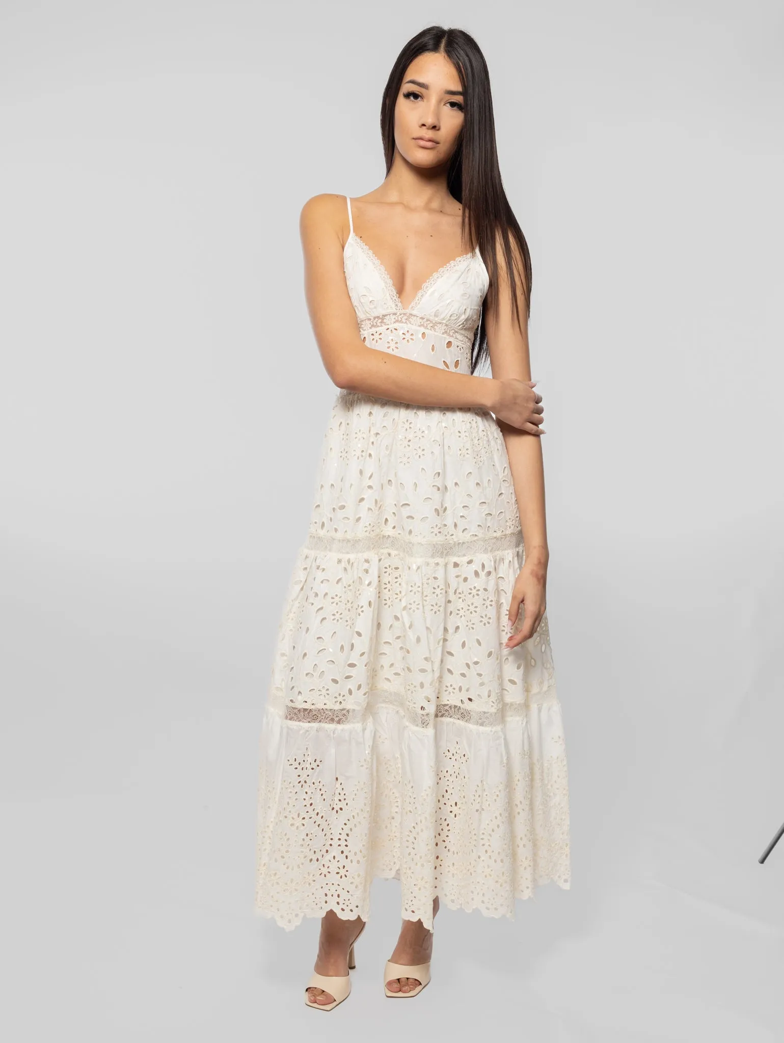 Long Lace Dress with V-Neck Ecru