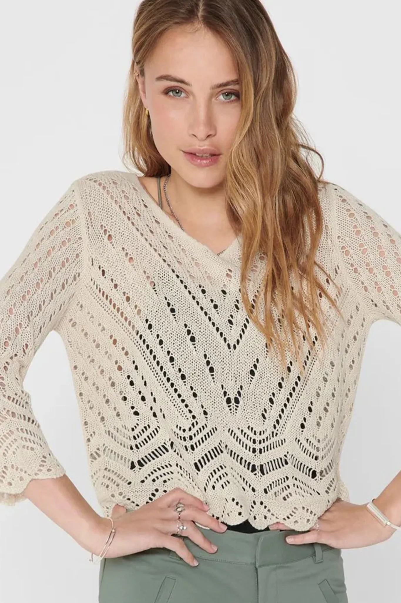 Sun Tapioca V-Neck Knit