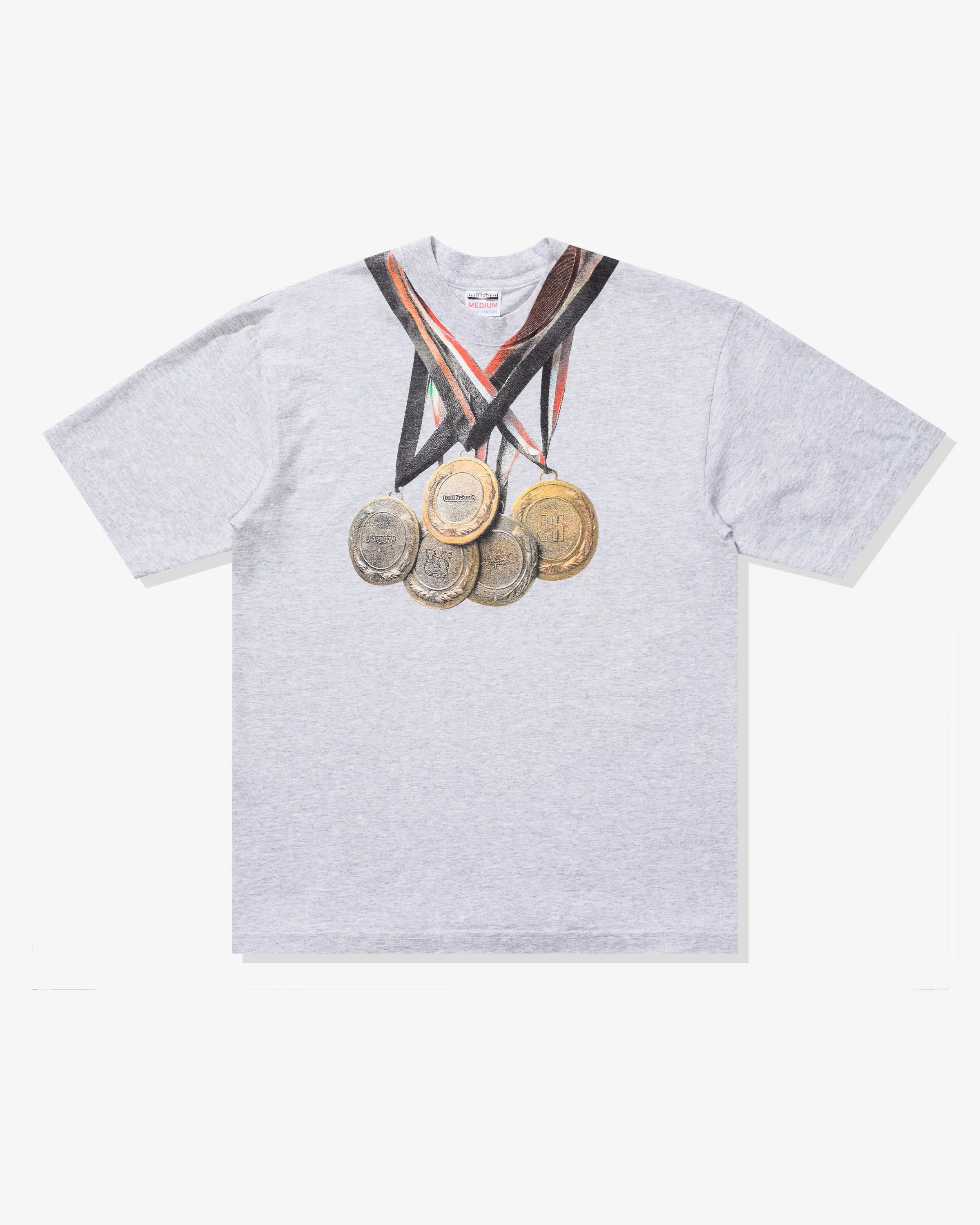 UNDEFEATED X BADFRIEND MEDALS S/S TEE - HEATHER GREY